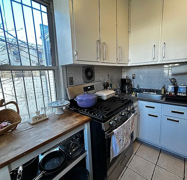 1023 Willoughby Ave #2 — Photo 3