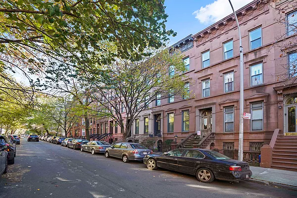 Rented by Daniel Gale Sotheby's International Realty | media 15