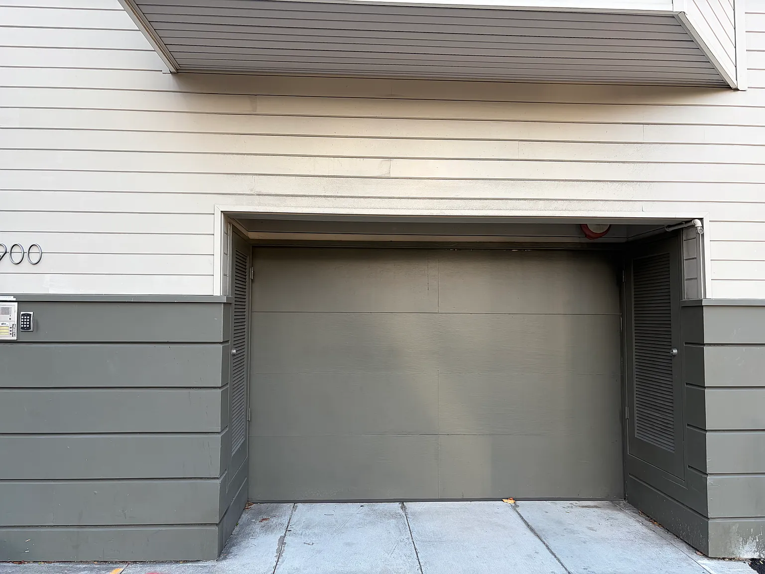 2 bed, 1278 sqft, $9,500 — Photo 2