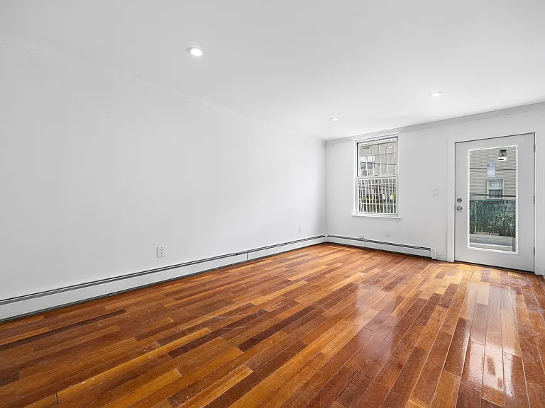 174 Sumpter St #2B — Photo 7