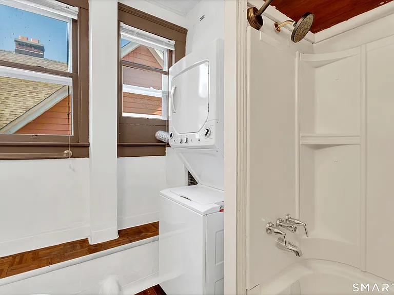 829 Orange St #3R — Photo 10