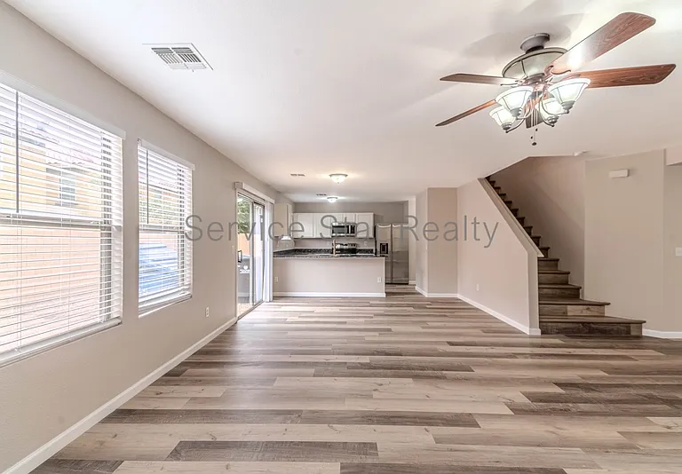 9425 W Wilshire Ave — Photo 8