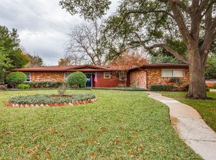 6833 Middle Rd, Fort Worth, TX 76116