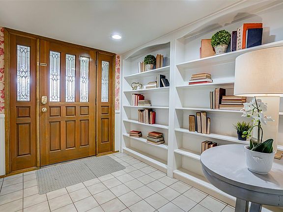 5th image of 4156 Echo Glen Dr