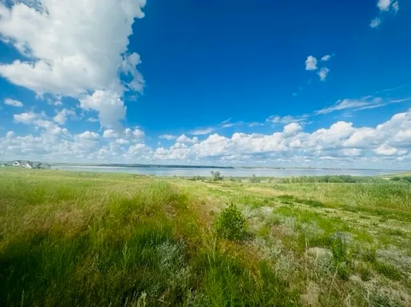 1 Bayside Country Ests #3, Brule, NE 69127