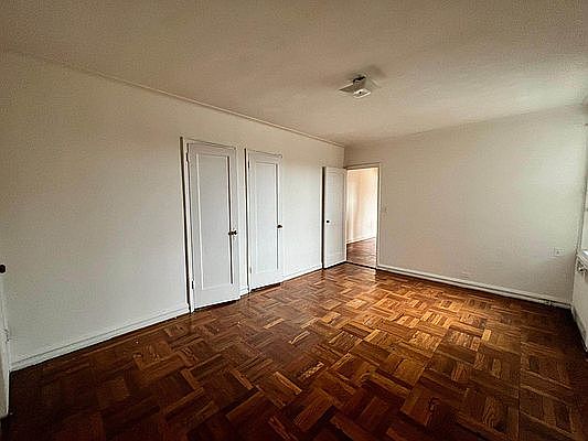 5th image of 102-30 Queens Blvd #6E