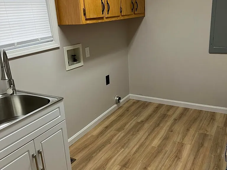 392 Southridge Cir — Photo 9