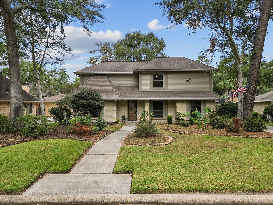 1st image of 3907 Garden Lake Drive