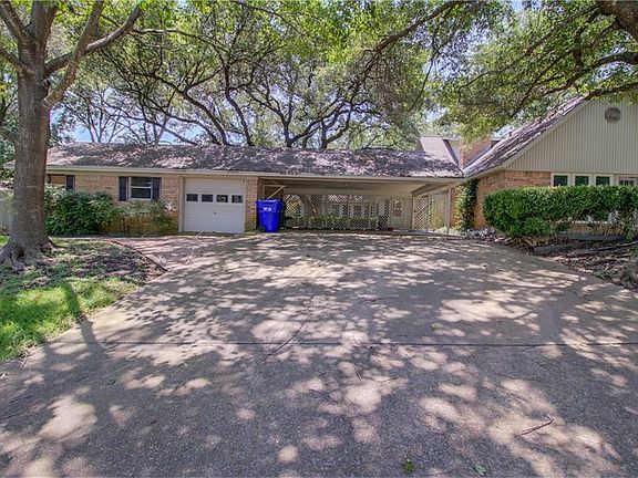 4th image of 5804 Westlawn Dr