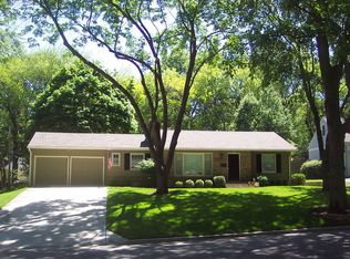 8525 High Dr, Leawood, KS 66206