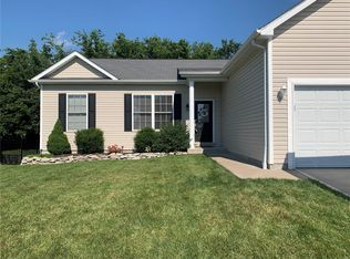 1904 Teresa Fields Ln, Lake Saint Louis, MO 63367