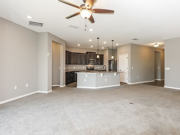 2nd image of 10638 Laguna Plains Dr