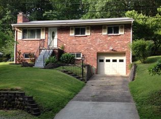 837 Daverton Rd, South Charleston, WV 25303