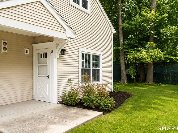 2nd image of 33 Tabshey Court #33