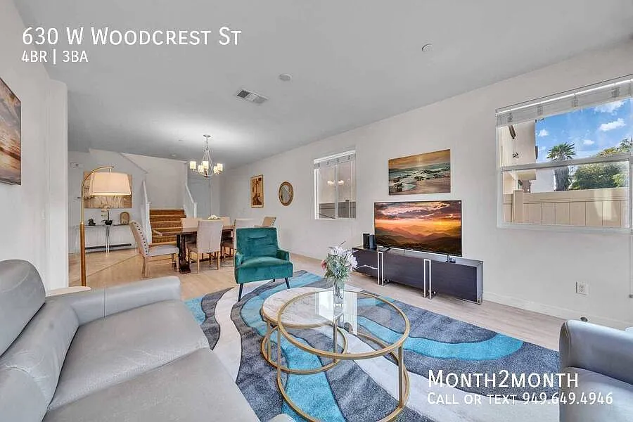 Stylish Woodcrest Castle — Photo 2