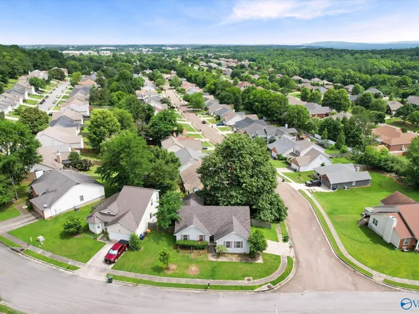 213 Hollington Dr NE, Huntsville, AL 35811