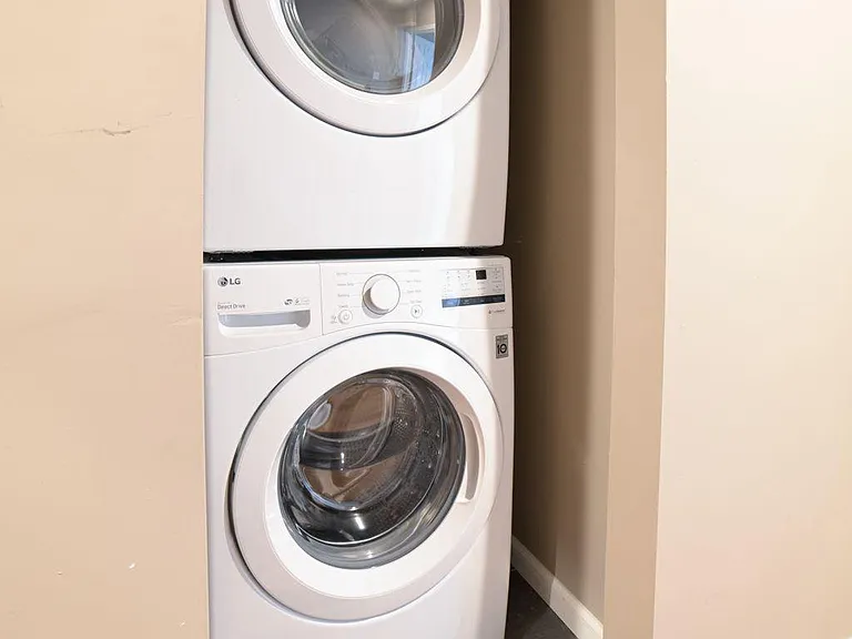 1806 N Willington St #2 — Photo 14