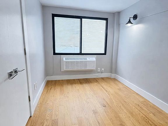 2nd image of 1845 Eastern Pkwy #2C