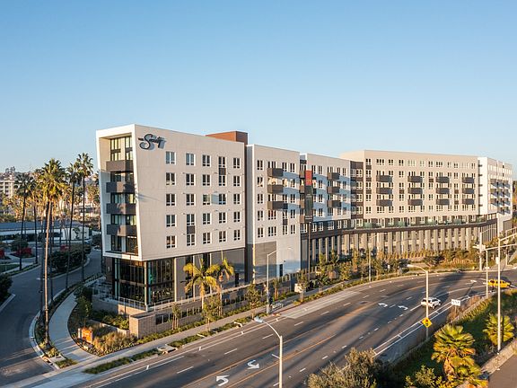 2nd image of 310 Del Sol Dr #555