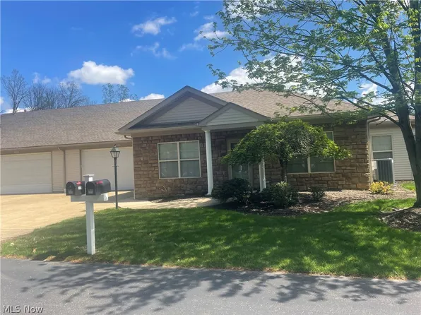 3125 Whitewood St NW #5, North Canton, OH 44720