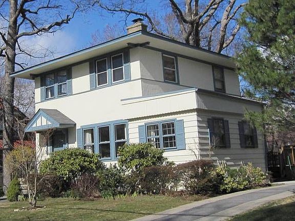 3rd image of 138 Murray Ave