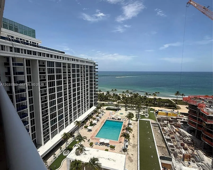 10275 Collins Ave #1221