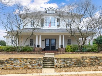 3873 Village Center Dr, Hoover, AL, 35226