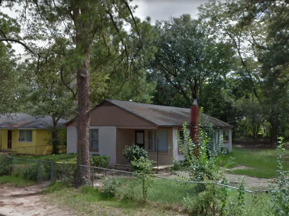 1310 E Society Ave, Albany, GA 31705