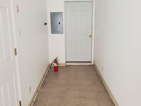 3rd image of 2445 E 72nd St #7203