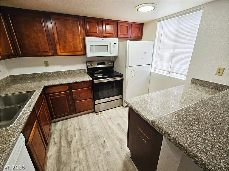 5471 Indian River Dr #411 — Photo 12