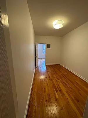 Rented by Concrete Jungle Realty | media 6