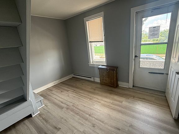 2nd image of 433 N 9th Ave Unit 1