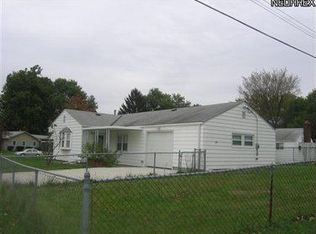 695 Weller Rd, Elyria, OH 44035