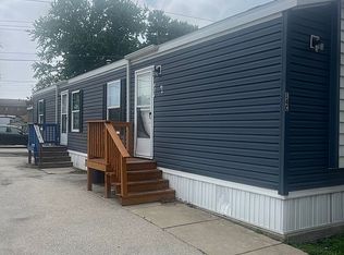 10401 Southwest Hwy TRAILER 14C, Worth, IL