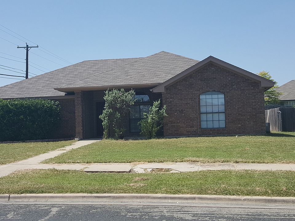 1st image of 4701 Fawn Dr