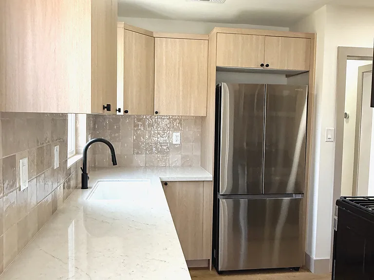 2510 Termino Ave #B — Photo 14