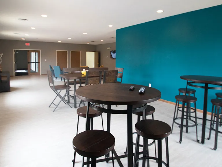 Marshall Apartments — Photo 12