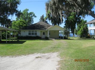 307 W River Rd, Palatka, FL 32177