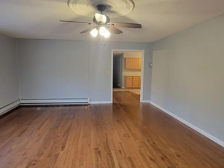 920 West St — Photo 6