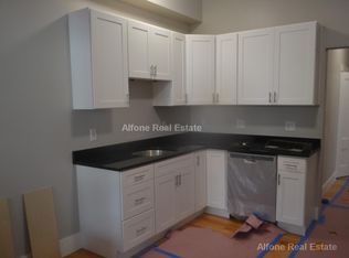 43 Temple St #2, Somerville, MA 02145