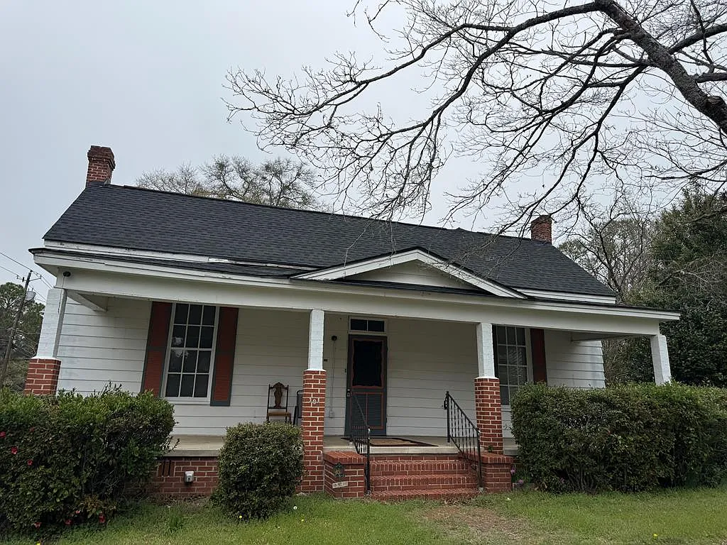100 Minor Ave photo 1