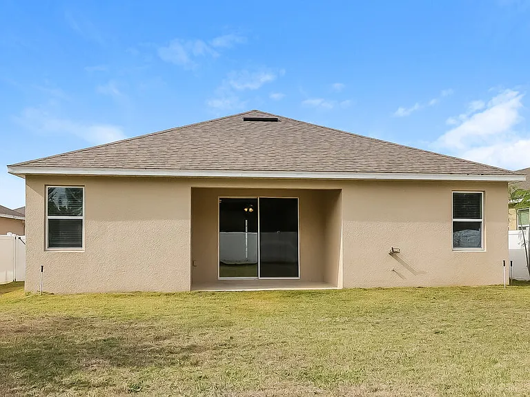 1392 Merion Dr — Photo 16