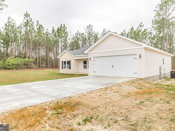 2nd image of 212 Lovett Farm Rd