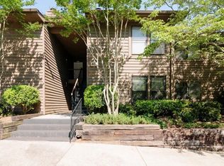 902 Parkaire Xing, Marietta, GA 30068
