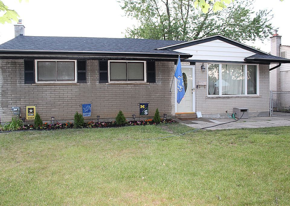 1st image of 33108 Avondale St