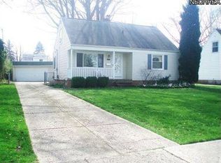 21381 Northwood Ave, Fairview Park, OH