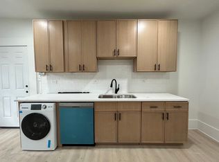 2301 N Leavitt St #2RR, Chicago, IL 60647