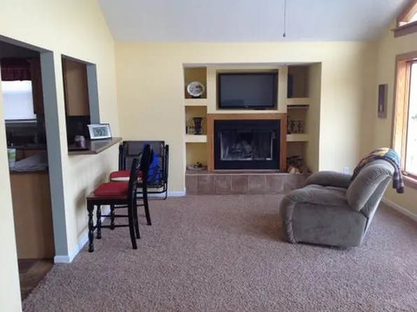 168 Satisfaction Pt, Sunrise Beach, MO 65079