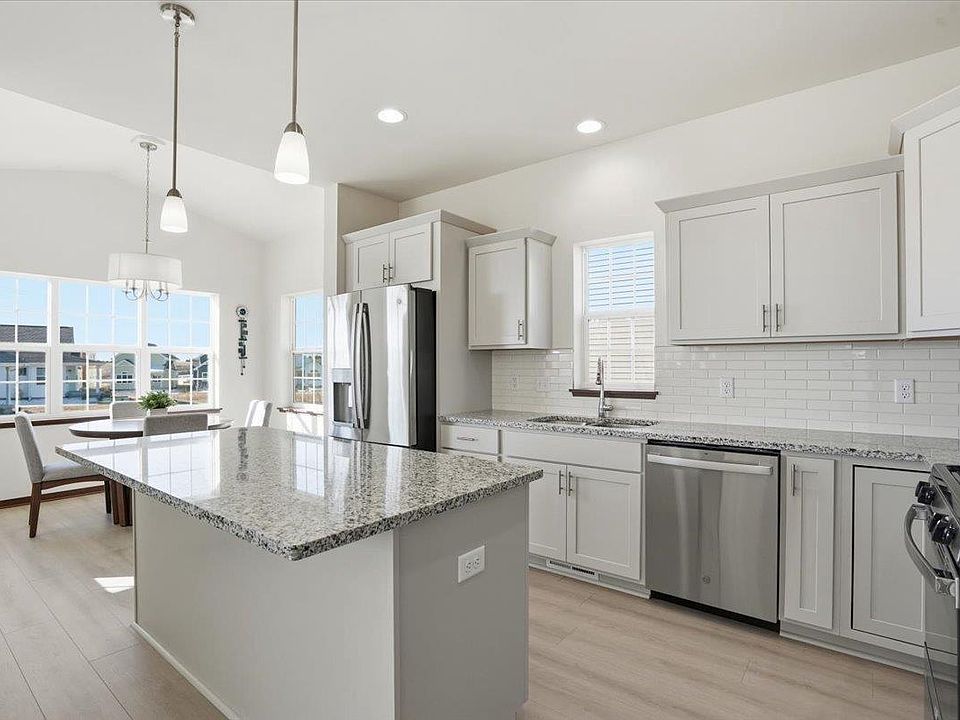 1st image of 43 Windflower Way