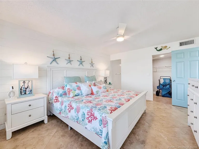 10102 S Ocean Dr #401A — Photo 14